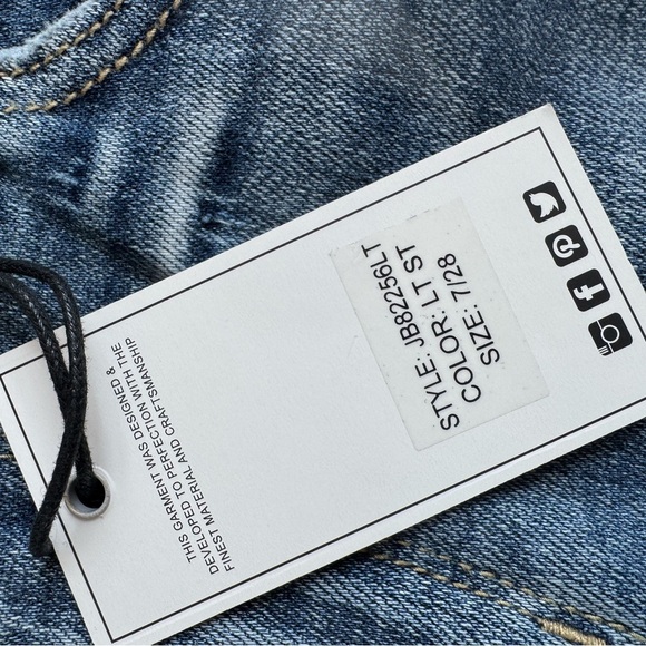 Judy Blue High Waste Wide Leg Jeans. Women’s size 7.  New with tags. - Picture 4 of 13